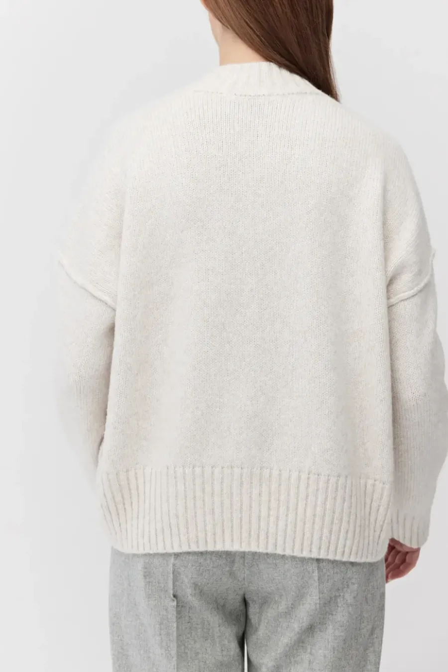 Beżowy sweter z wełną merynosową i bawełną
