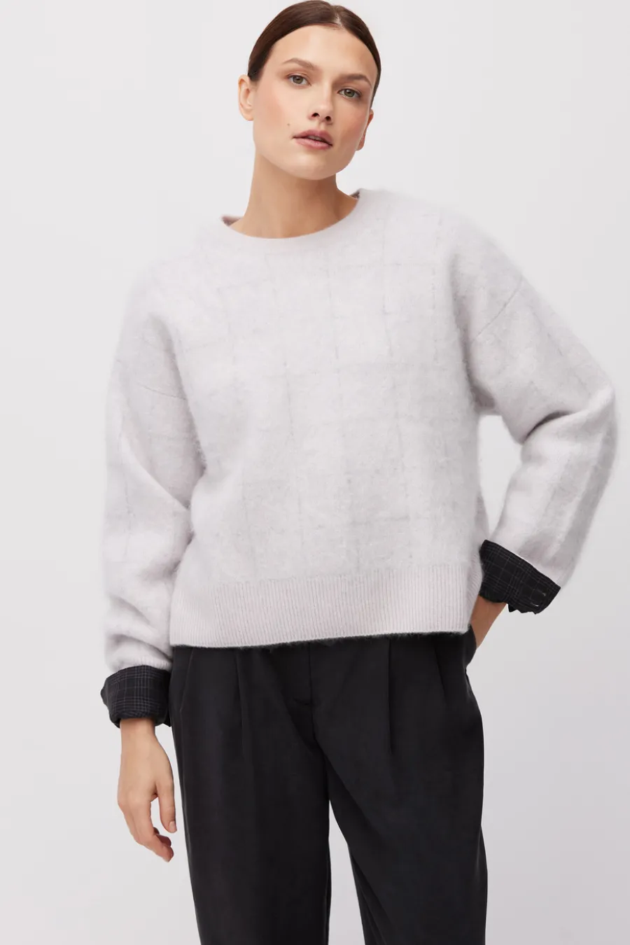 Kaszmirowy sweter w kratę
