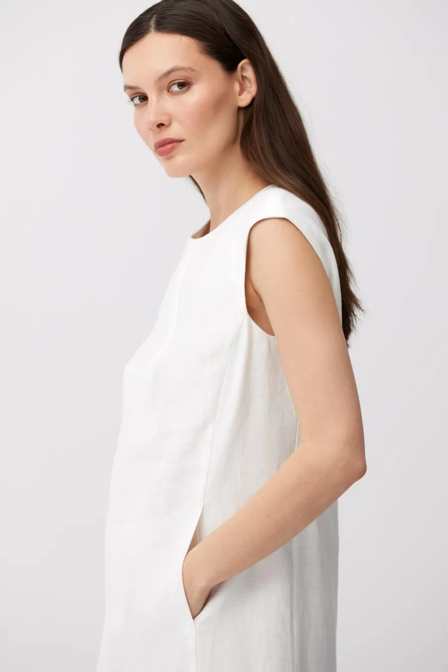 Midi sukienka off white z lnu