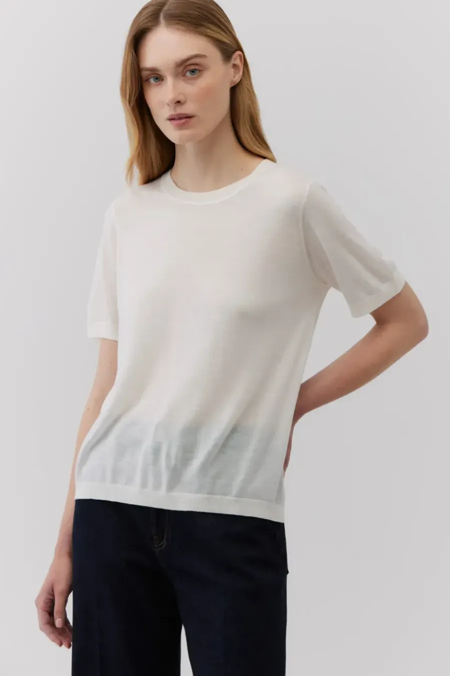 Śmietankowy t-shirt z wełny merynosowej