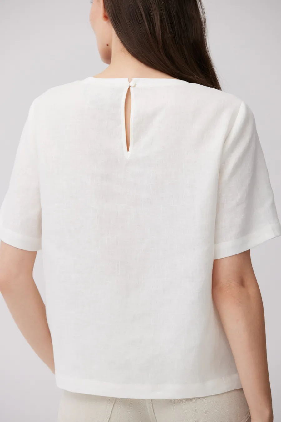 Pudełkowa bluzka off white z lnu