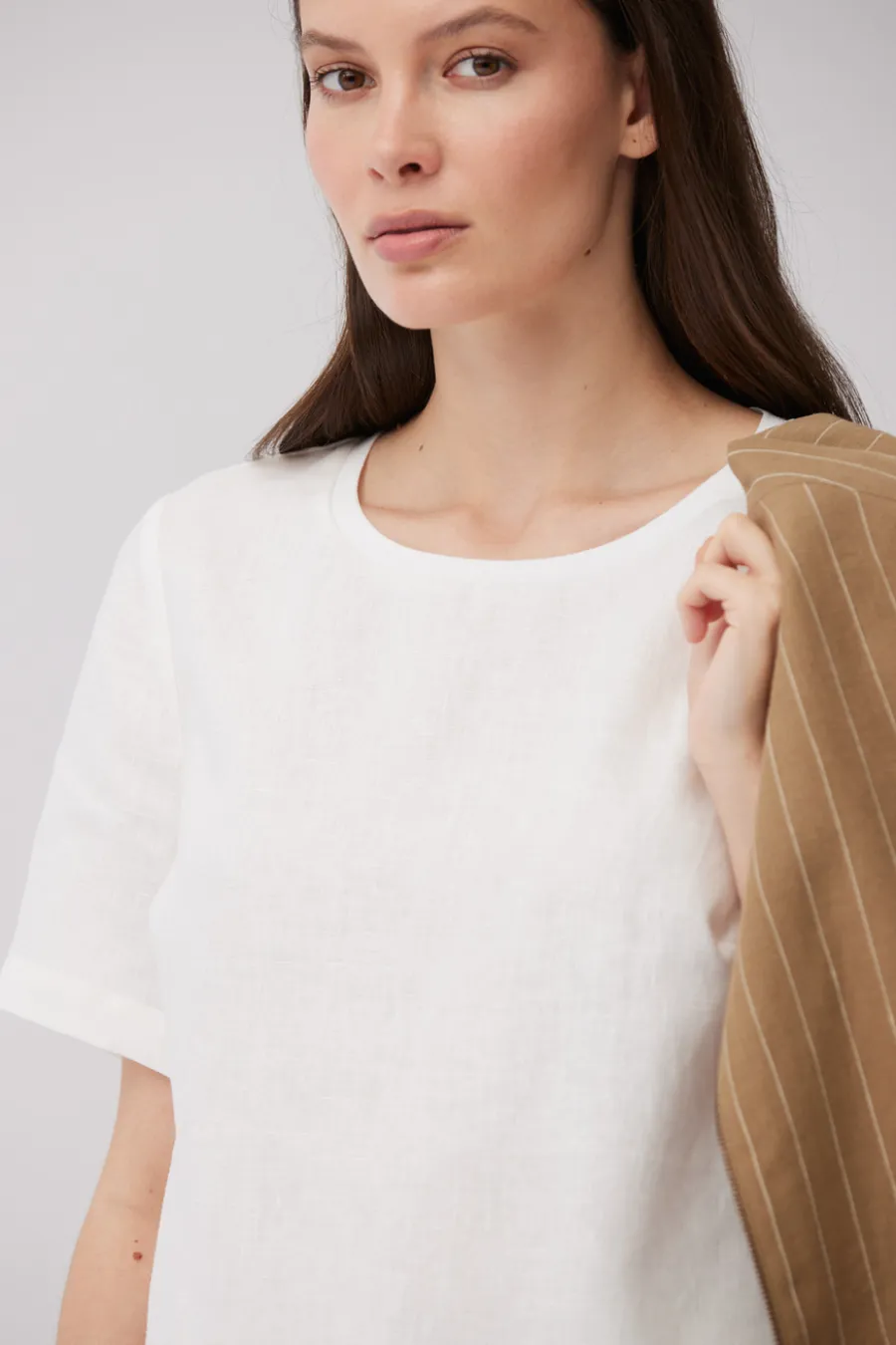Pudełkowa bluzka off white z lnu